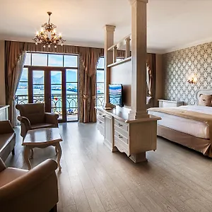 The Admiral **** Batumi