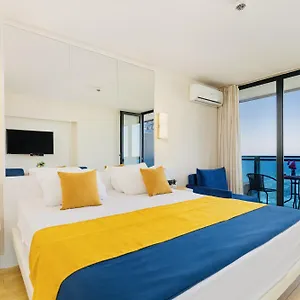 Апарт-отель Orbi Sea View